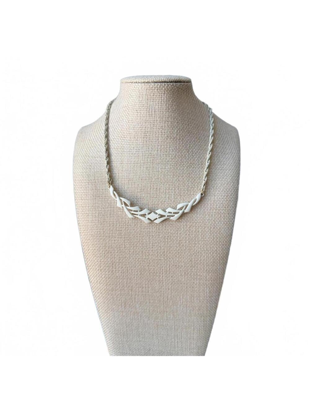 Vintage Crown Trifari White Enamel Choker Necklace